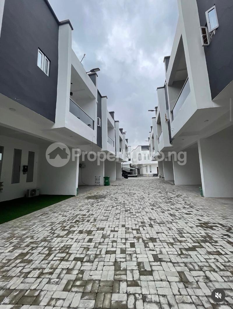 4 bedroom House for rent Ikota Lekki Lagos