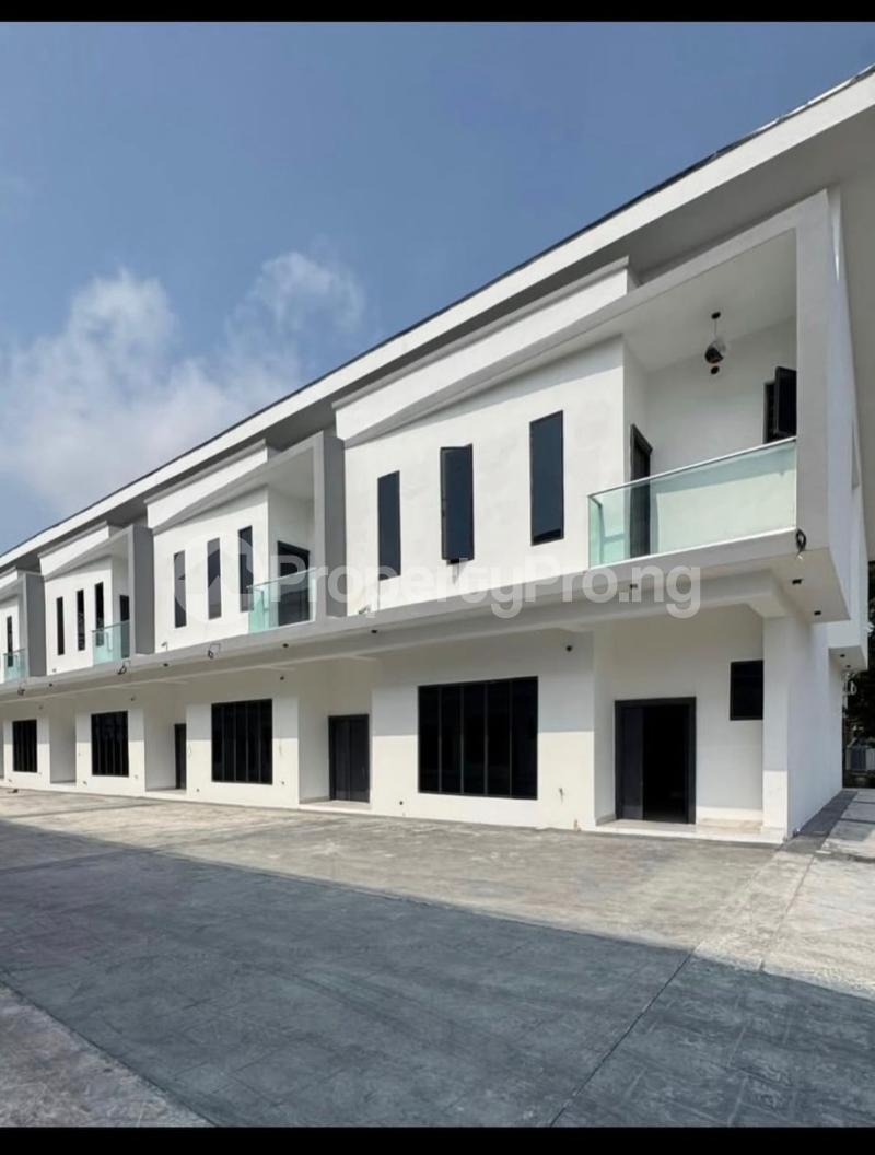 4 bedroom House for sale Abraham Adesanya Ajah Off Lekki-Epe Expressway Ajah Lagos