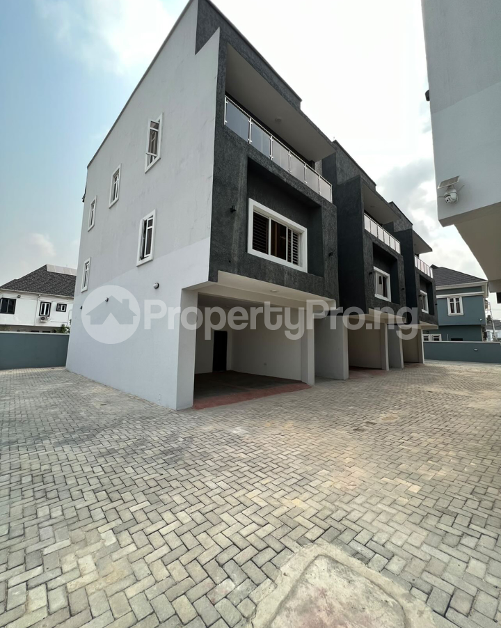 4 bedroom House for sale Chevron Toll Gate, Lekki Lagos