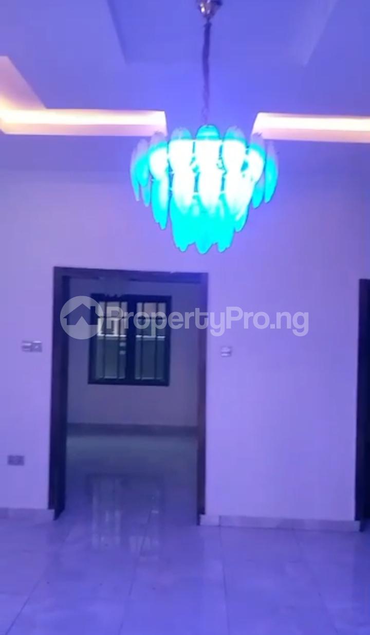 4 bedroom House for rent Mobil Road Ilaje Ajah Lagos