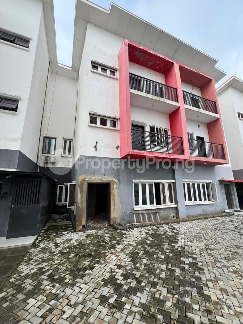 4 bedroom House for sale Idu Abuja