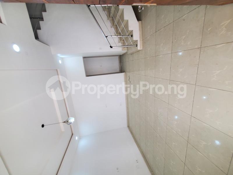 4 bedroom House for rent Apple ?? Wood Estate Orchid Lekki Lagos