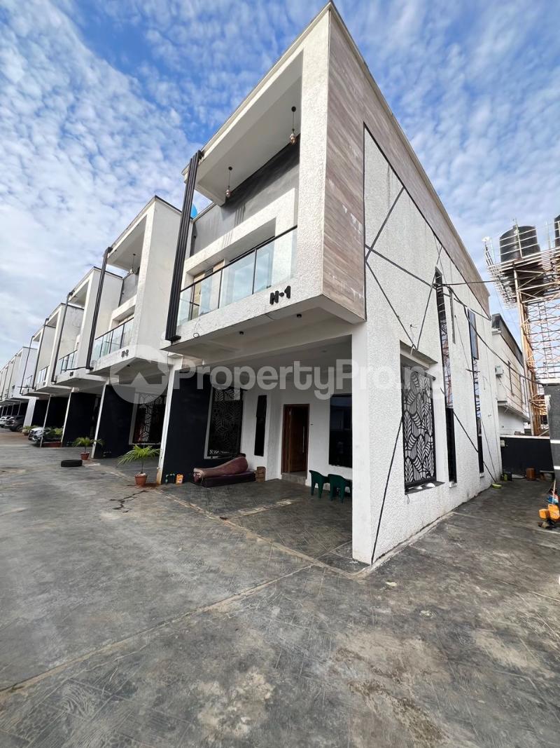 4 bedroom House for rent Ikota Lekki Lagos