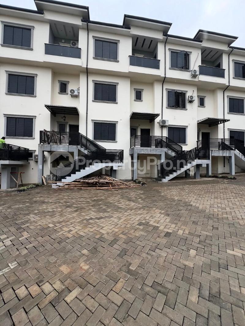 4 bedroom House for rent Guzape Abuja