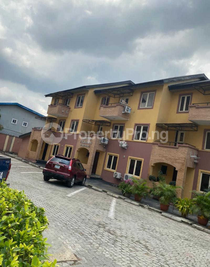4 bedroom House for rent Ajao Estate, Anthony Village Maryland Lagos