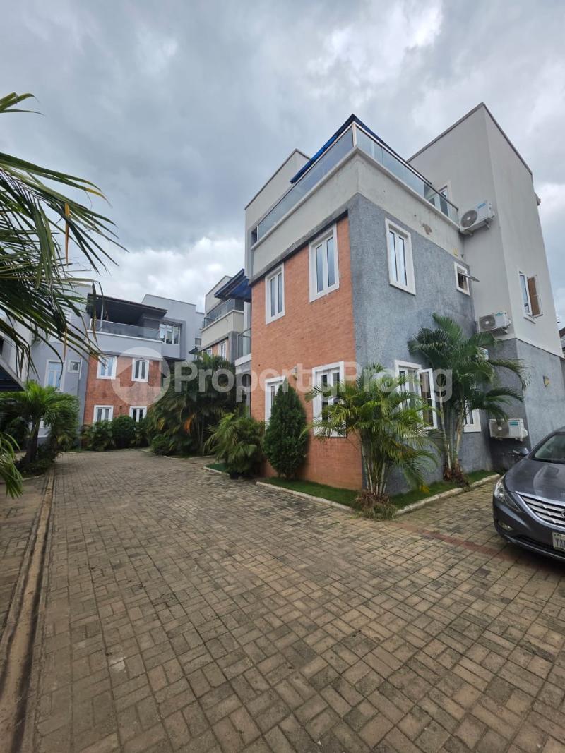 4 bedroom House for sale Jahi Abuja