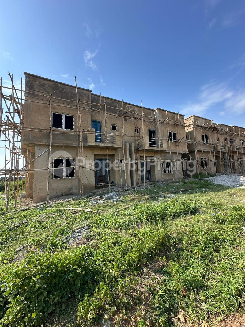 4 bedroom House for sale In An Estate, Life Camp Abuja