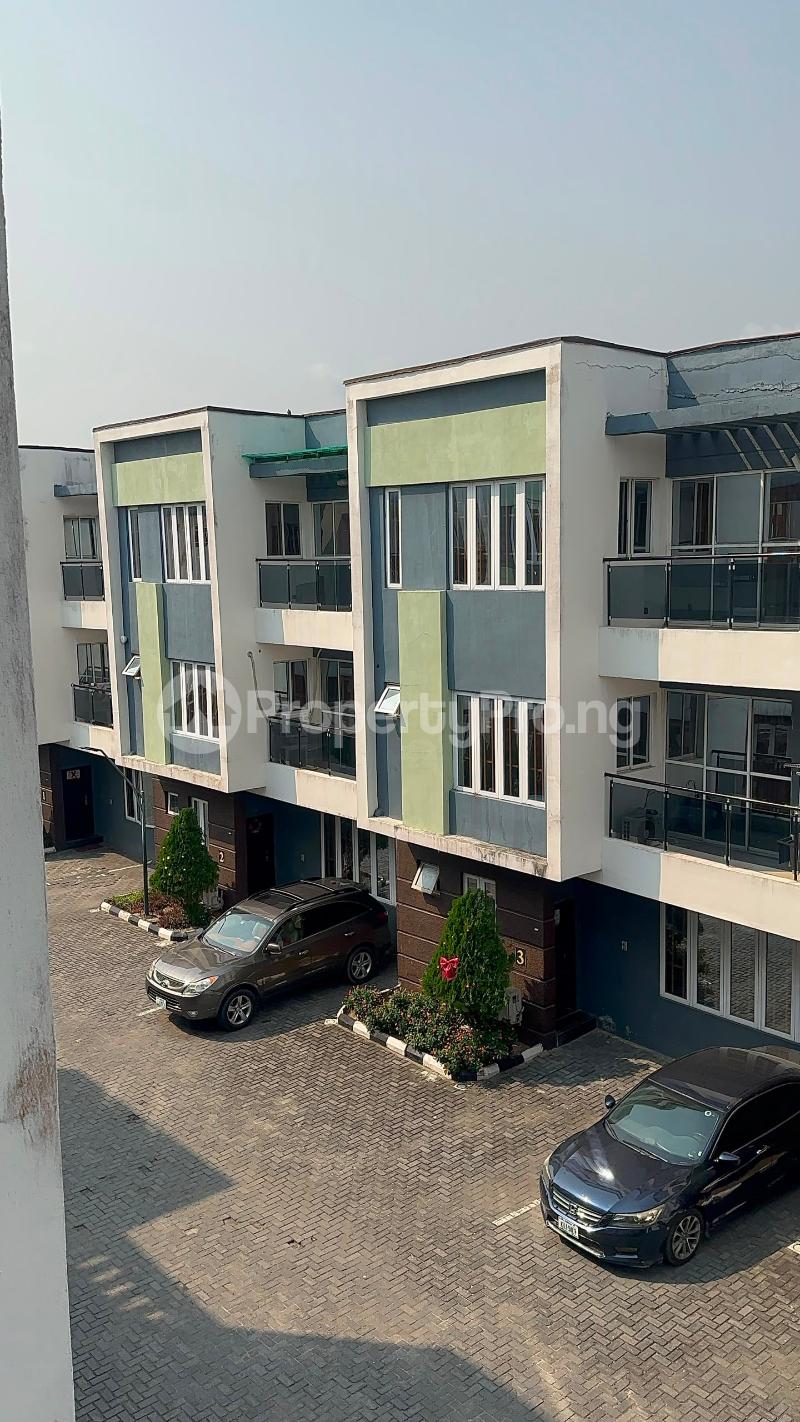 4 bedroom House for rent Ikate Lekki Lagos