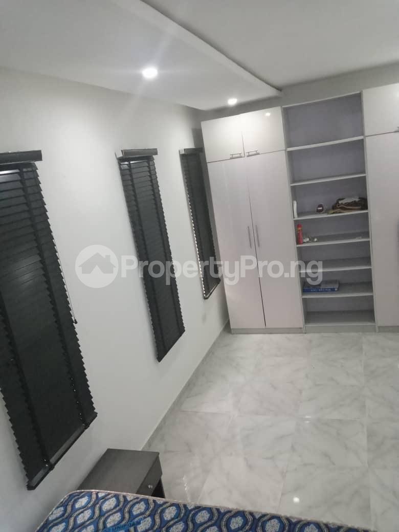 4 bedroom House for rent Signature Court,osapa Lekki Lagos Osapa london Lekki Lagos