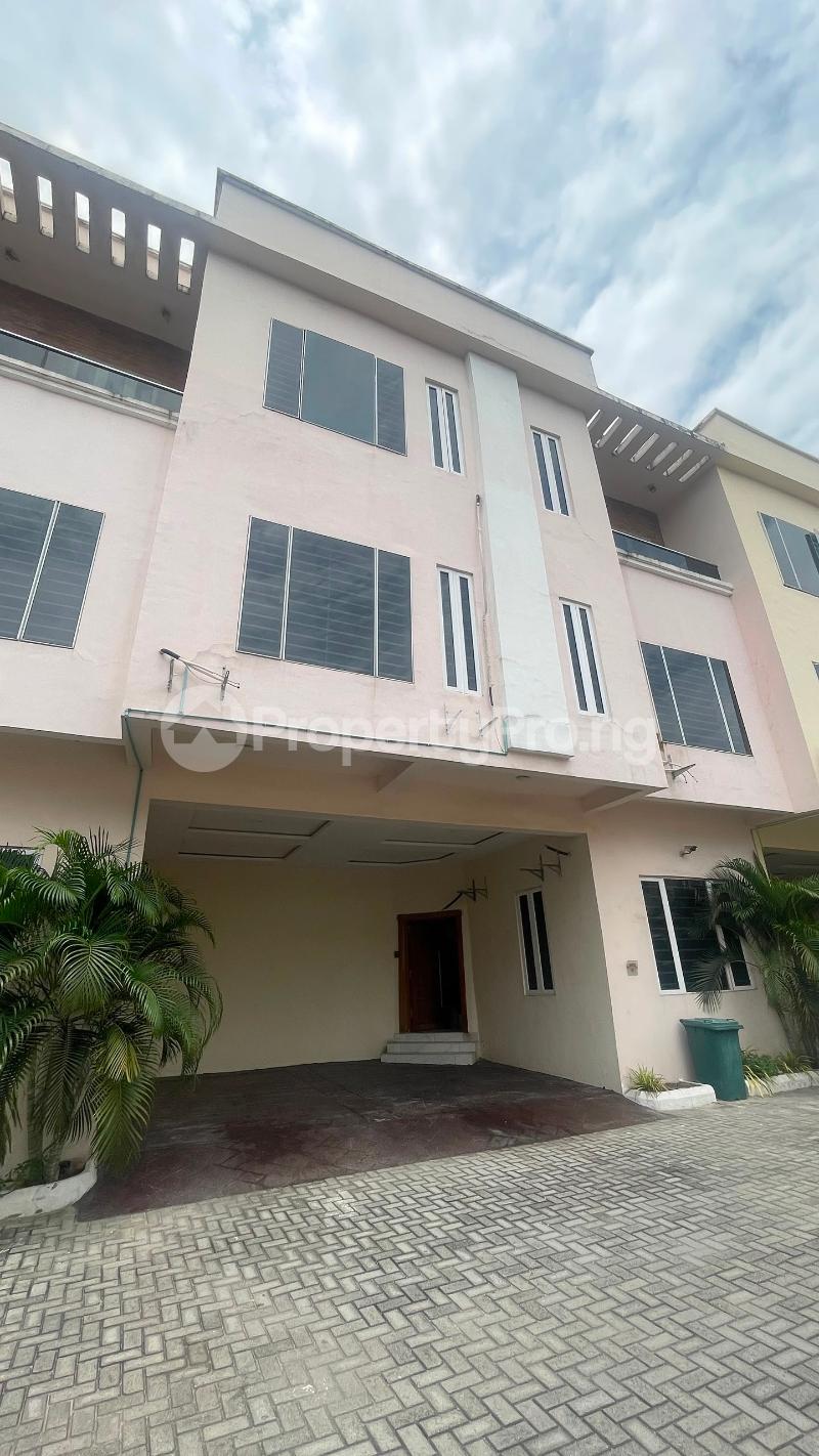 3 bedroom House for rent Agungi Lekki Lagos