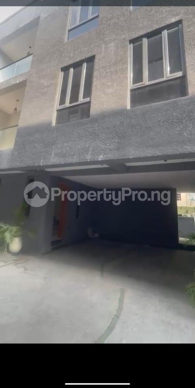 House for rent  Lekki Phase 1 Lekki Lagos