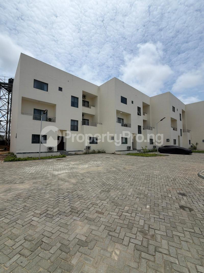 4 bedroom House for rent Osapa, Lekki, Lagos. Osapa london Lekki Lagos