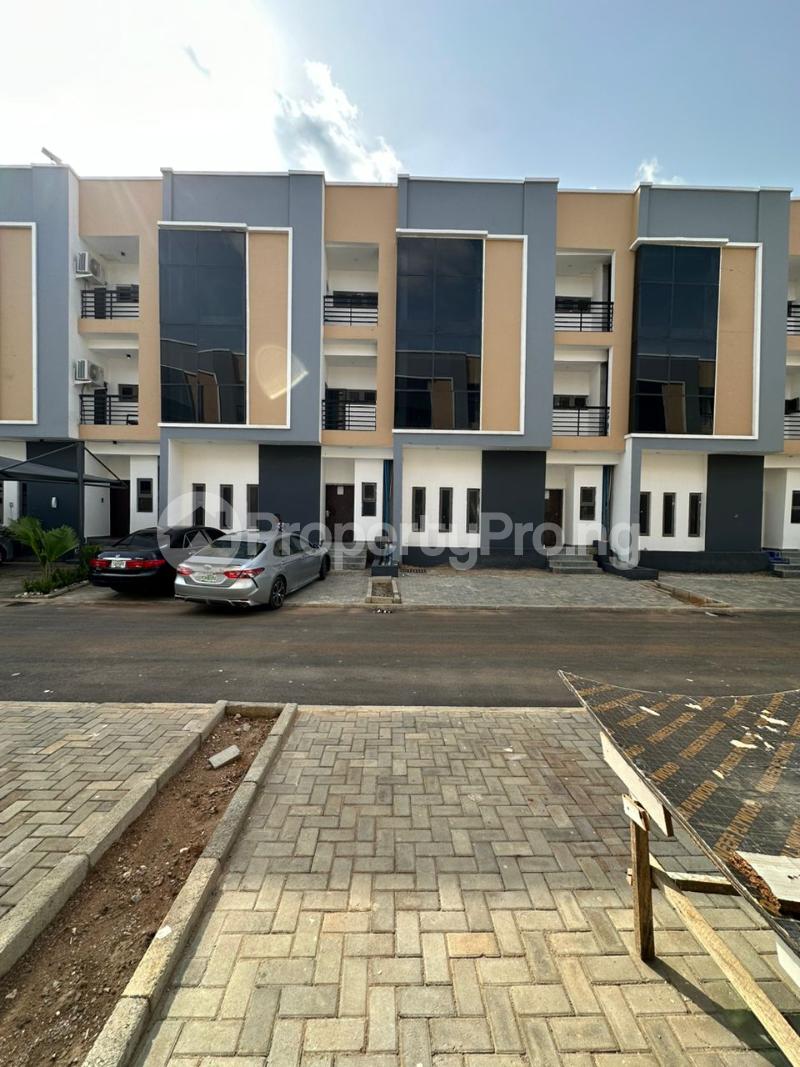4 bedroom House for sale Diplomatic Zone Katampe Ext Abuja