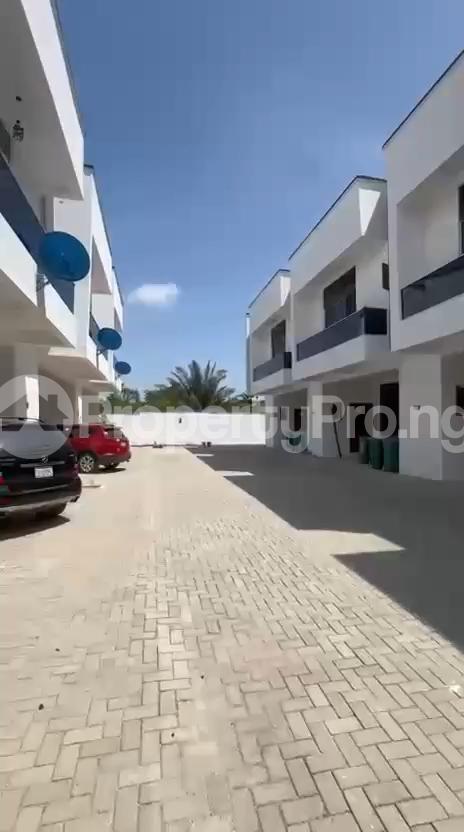 4 bedroom House for rent Lbs, Abraham Adesanya After Sangotedo Sangotedo Lagos