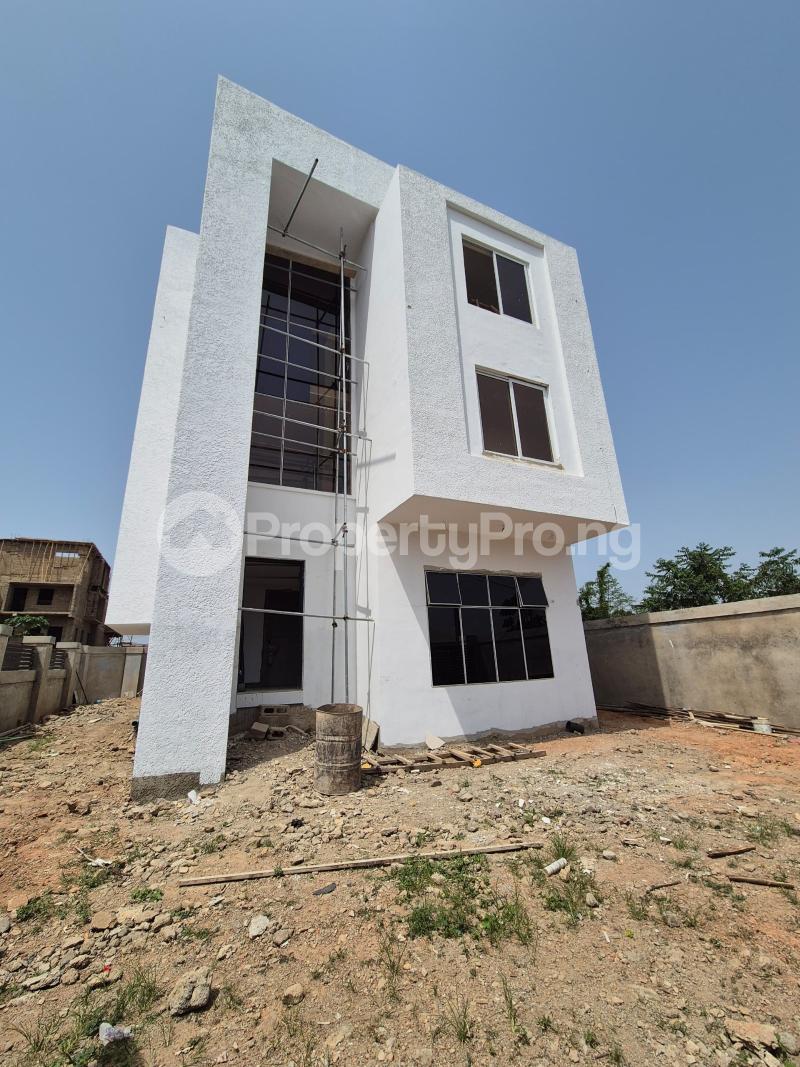 4 bedroom House for sale Kolapo Ishola Gra Akobo Ibadan Oyo