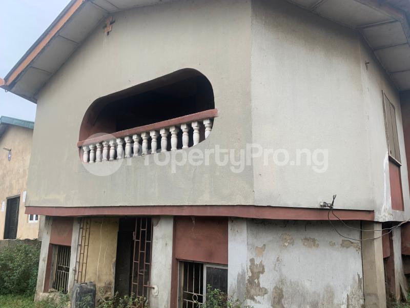 4 bedroom House for sale Alaba Street, Car Wash Bustop Oworo Oworonshoki Gbagada Lagos