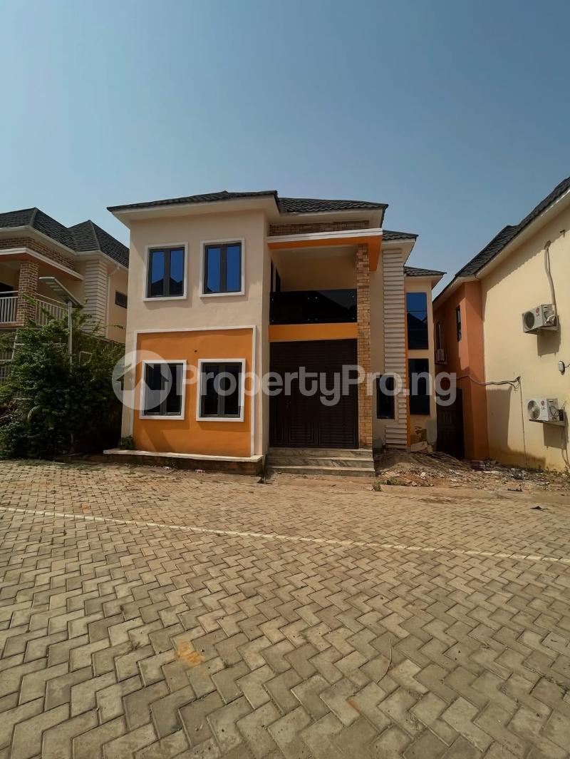 4 bedroom House for sale Durumi Abuja