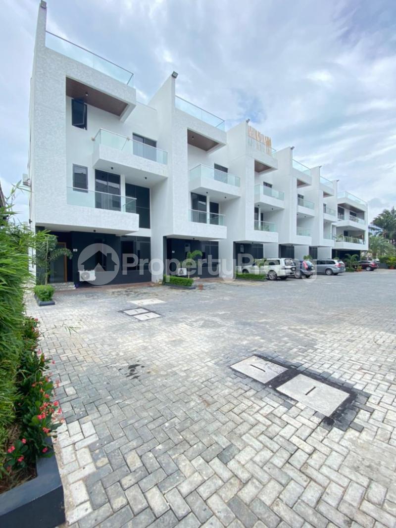 4 bedroom House for sale Victoria Island Lagos