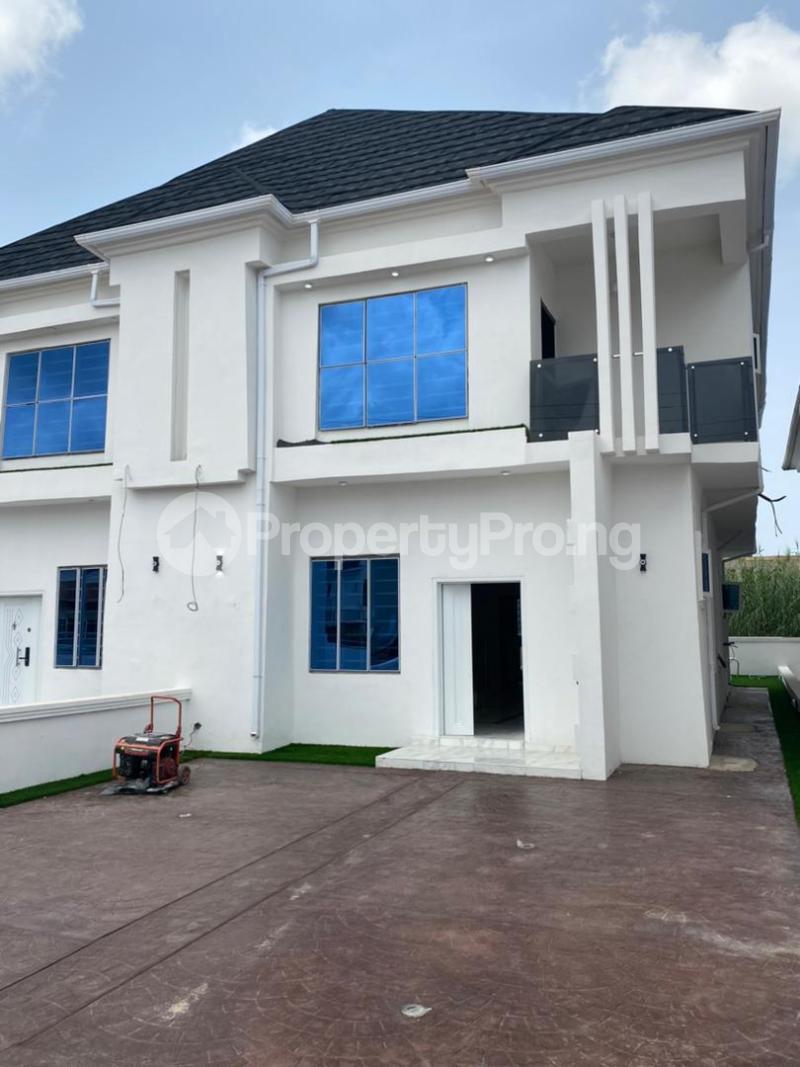 4 bedroom House for sale Ado Ajah Lagos