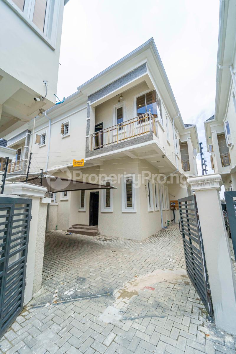 4 bedroom House for sale Off Alternative Route chevron Lekki Lagos - 4