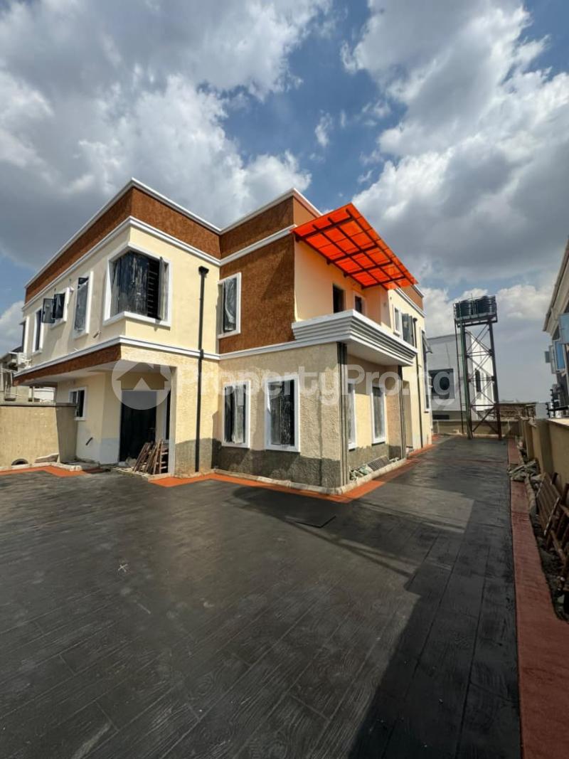 4 bedroom House for sale Calton Gate, Akobo Ibadan Oyo