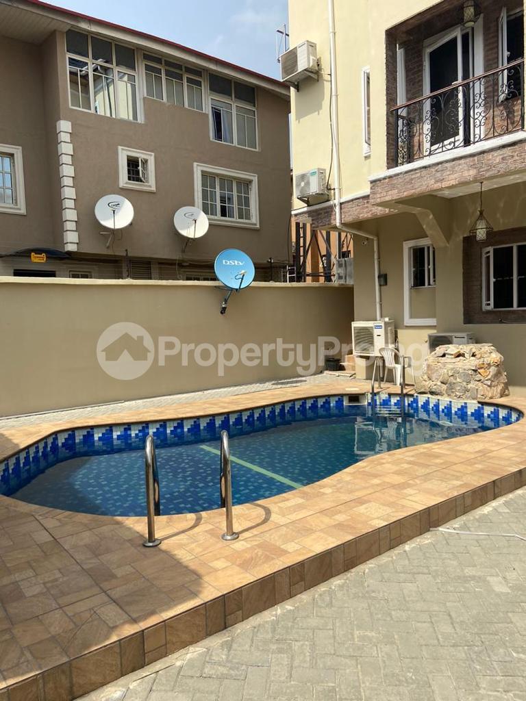 4 bedroom House for rent A Estate Idado Lekki Lagos