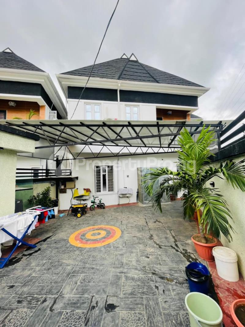 4 bedroom House for sale In An Estate Off College Road Ogba Ifako-ogba Ogba Lagos