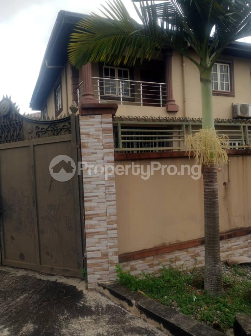 4 bedroom House for sale Magodo Brook Gra Off Cmd Rd Kosofe/Ikosi Lagos