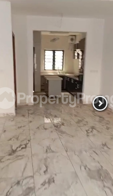 4 bedroom House for rent Iiasan Ikate Lekki Lagos
