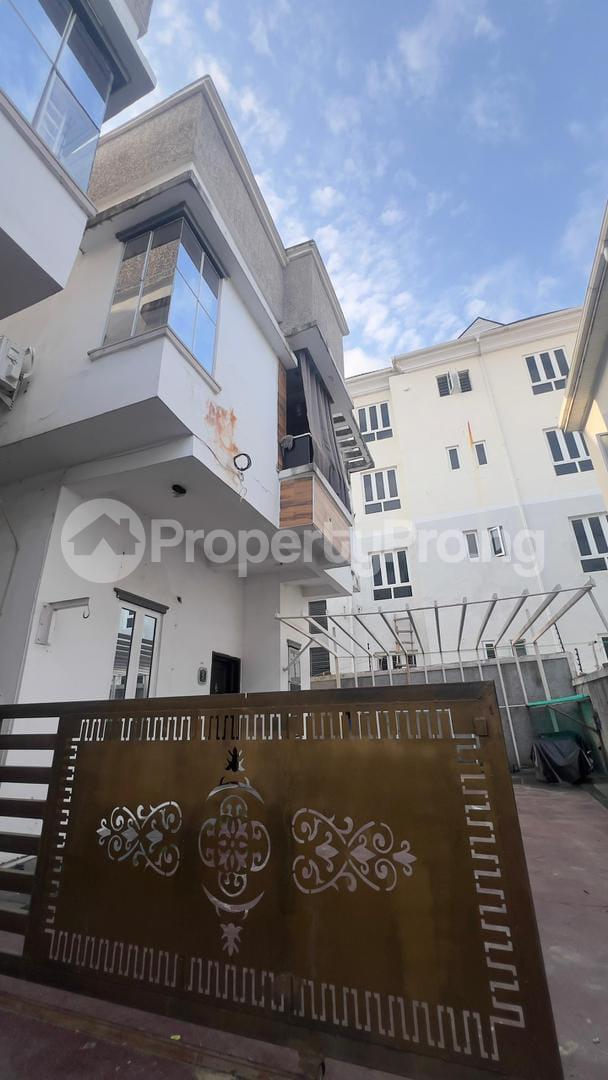 4 bedroom House for sale Estate Orchid Lekki Lagos