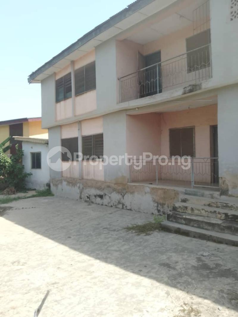 10 bedroom House for sale Adebisi Apata Ibadan Oyo