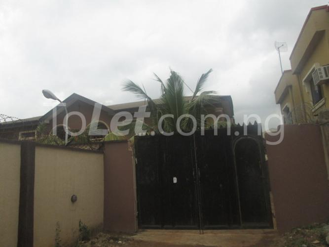 3 bedroom Flat / Apartment for rent Najim Niyi Street Ojodu Ojodu Lagos