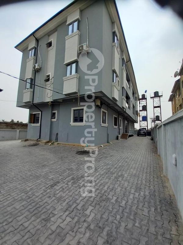 3 bedroom Flat / Apartment for rent Millennium Estate Millenuim/UPS Gbagada Lagos