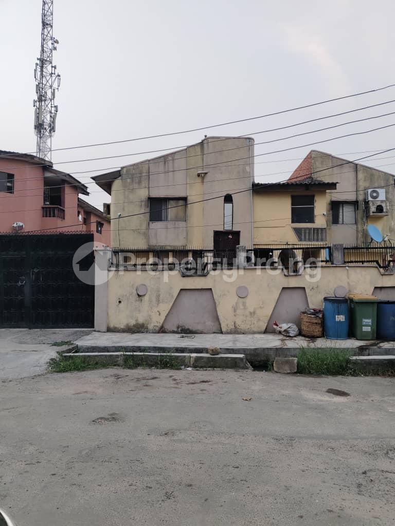 3 bedroom House for sale Off College Road Ifako-ogba Ogba Lagos