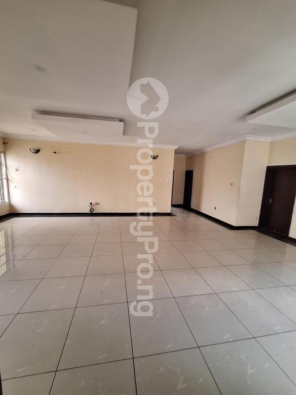 3 bedroom Flat / Apartment for rent Jadesola Court Idado Lekki Lagos