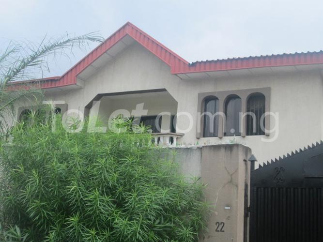 3 bedroom Flat / Apartment for rent 22 Muhameed Sefiu Estate Oshodi Expressway Oshodi Lagos