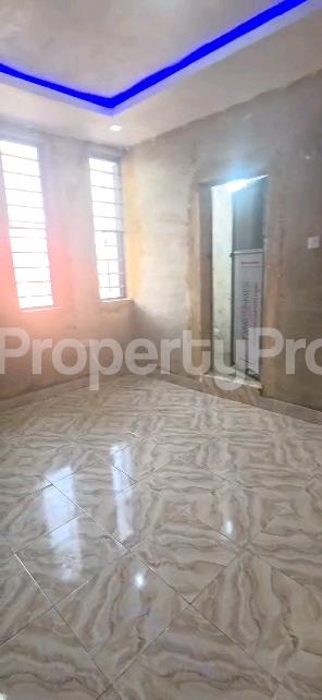 3 bedroom Flat / Apartment for rent Fadeyi Shomolu Lagos