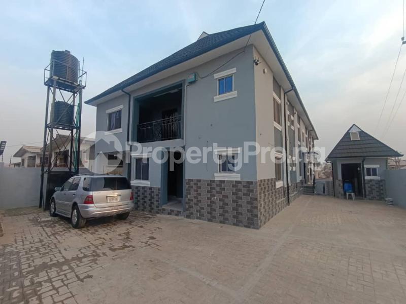 3 bedroom House for rent Felele Straight , Opposite Omogafo House Close To Splash Fm, Felele Ibadan Oyo