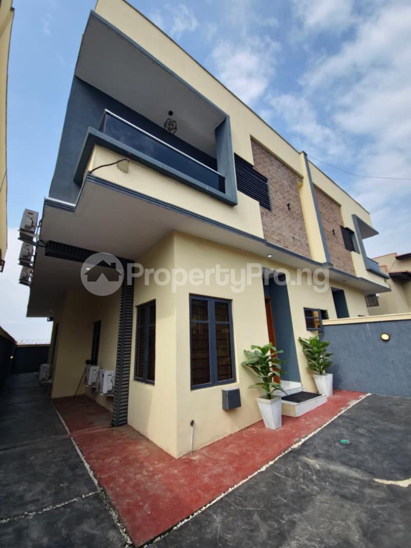 4 bedroom House for sale Maryland Lagos