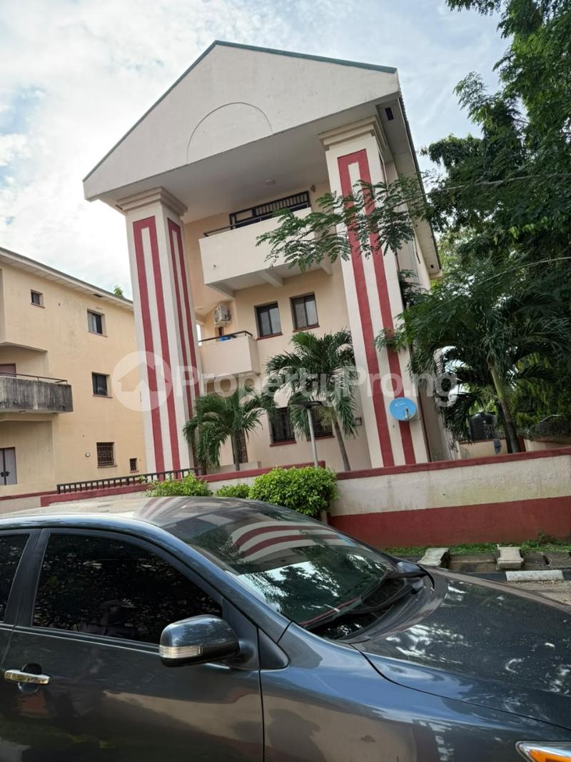 5 bedroom Flat / Apartment for sale Maitama Abuja