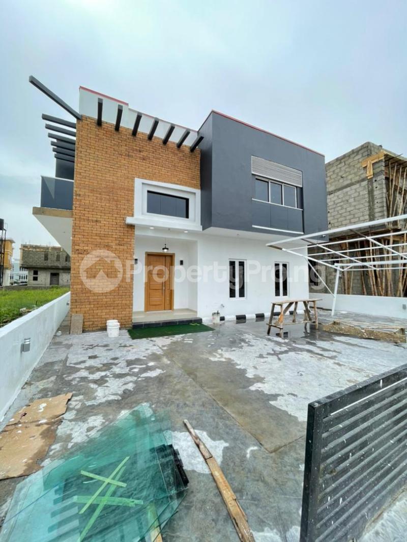 5 bedroom House for sale 2nd Toll Gate Lekki Lagos