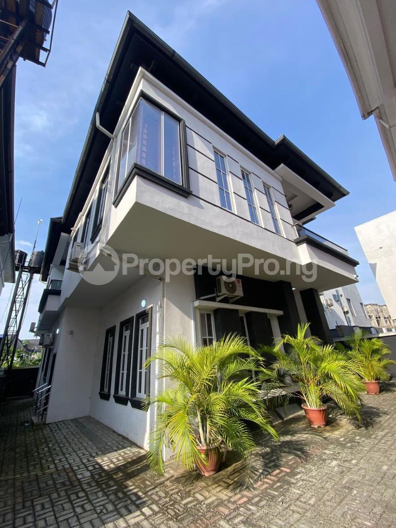 5 bedroom House for sale Chevron Lekki Lagos