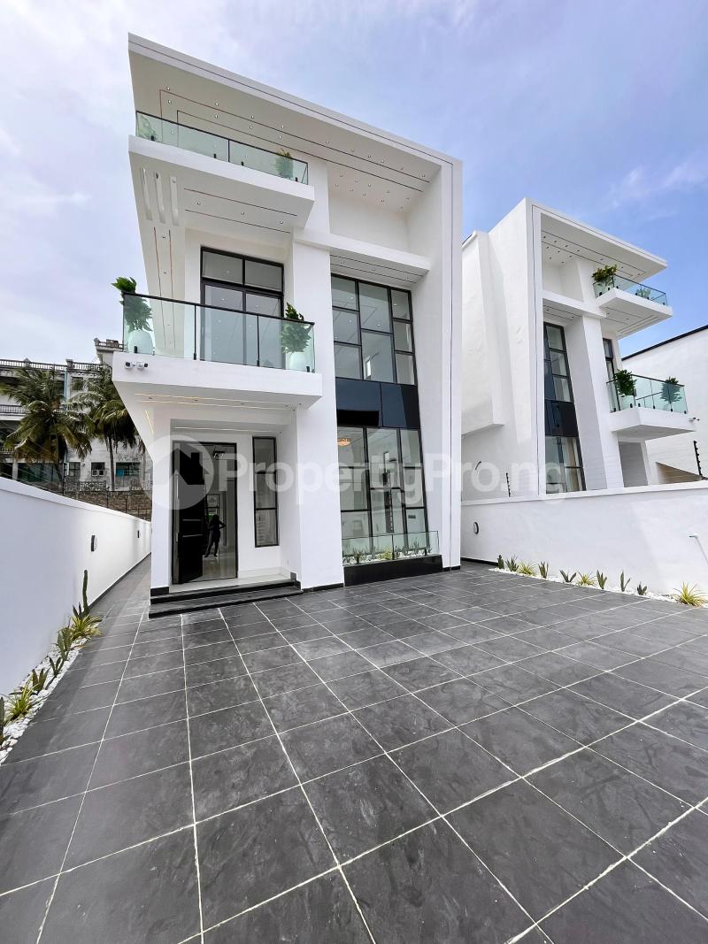 5 bedroom House for sale Chevron Lekki Lagos