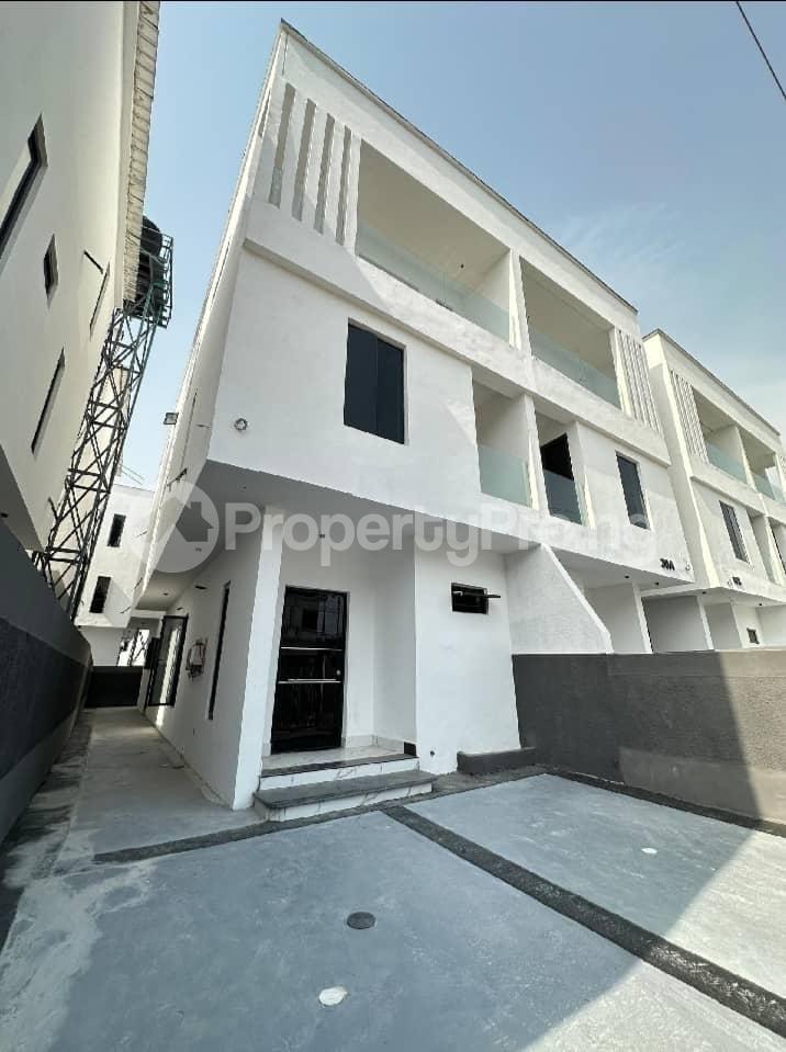 5 bedroom House for sale Oba Amusa Estate, Agungi Lekki Lagos