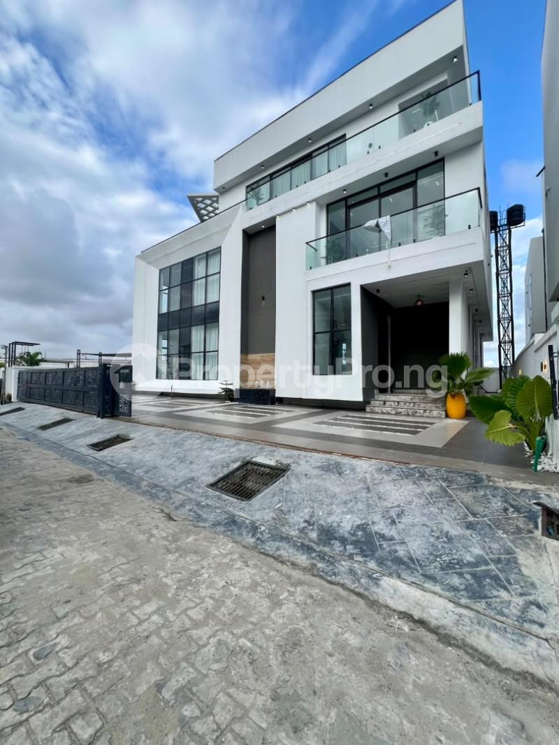5 bedroom House for sale Chevron Lekki Lagos