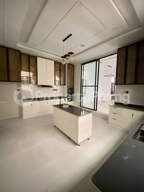 5 bedroom House for sale Sangotedo Ajah Lagos