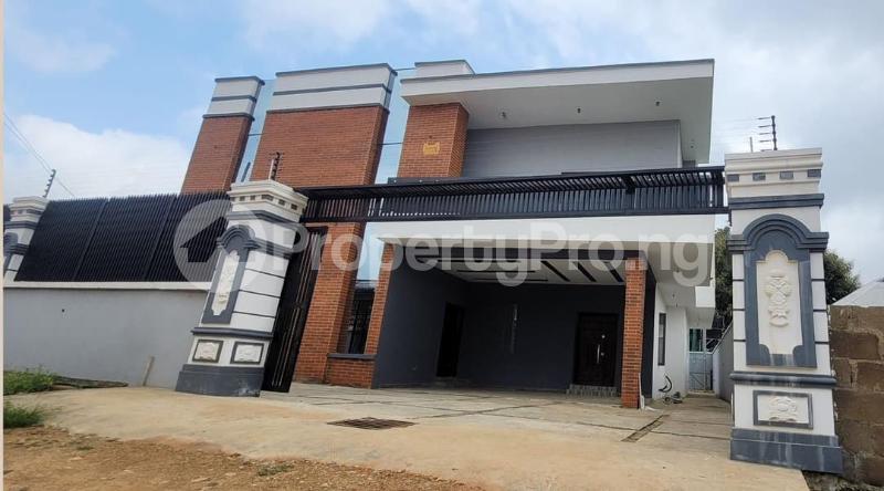 5 bedroom House for sale Ido Oyo