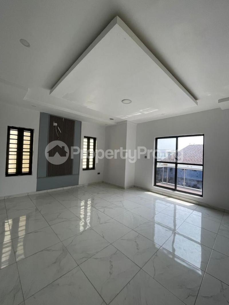 5 bedroom House for rent Ikota Lekki Lagos