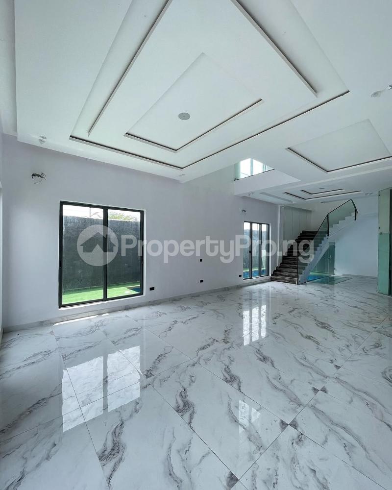 5 bedroom House for sale Osapa london Lekki Lagos