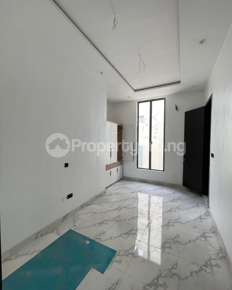 5 bedroom House for sale Osapa london Lekki Lagos